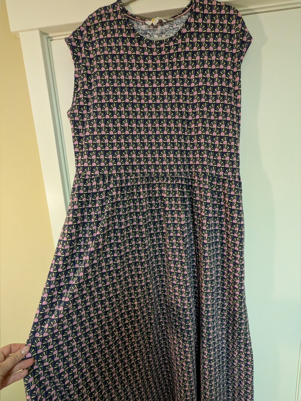 Boden Maxi Dress Sun Burst Print - Picture 2 of 7
